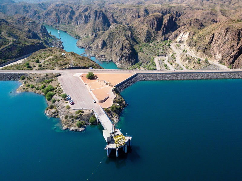 Dique Los Reyunos, San Rafael. Mendoza, Argentina.