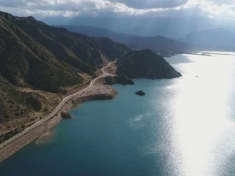 Dique Potrerillos, Luján de Cuyo. Mendoza, Argentina.