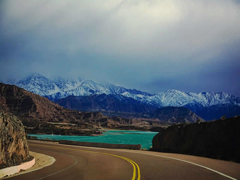 Dique Potrerillos, Luján de Cuyo. Mendoza, Argentina.