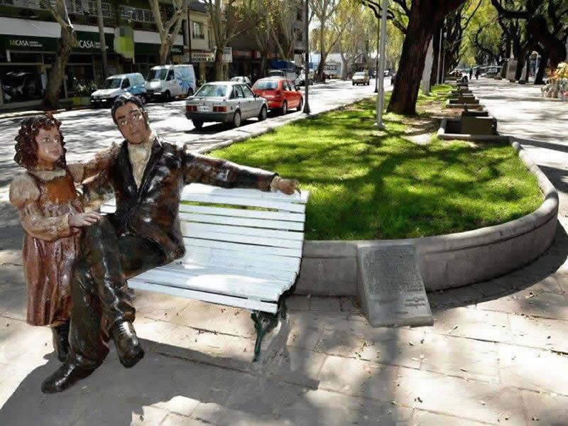 Día del Padre Mendocino en el Paseo Alameda, Capital. Mendoza, Argentina.