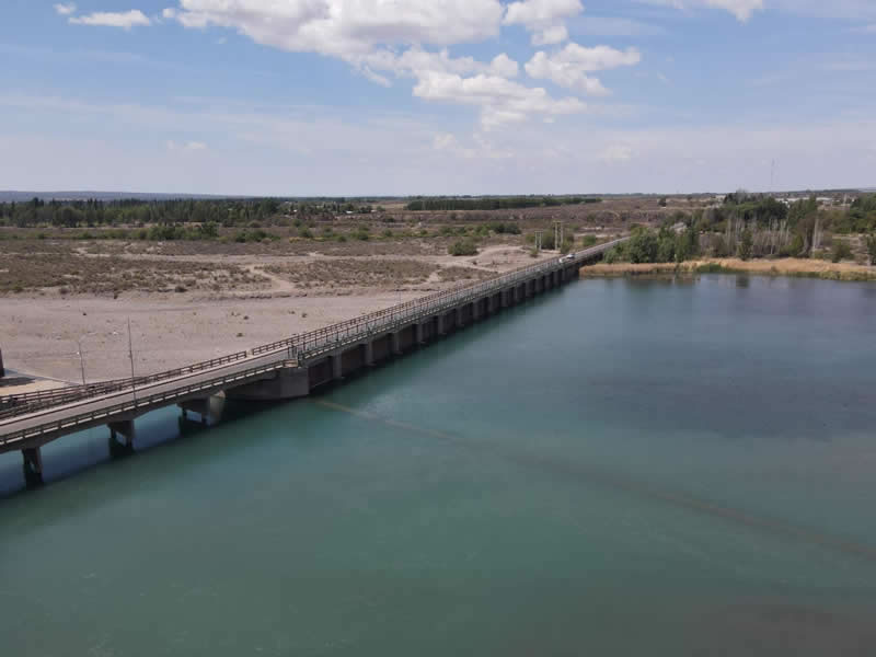 Dique Cipoletti, Vistalba, Luján de Cuyo. Mendoza, Argentina.