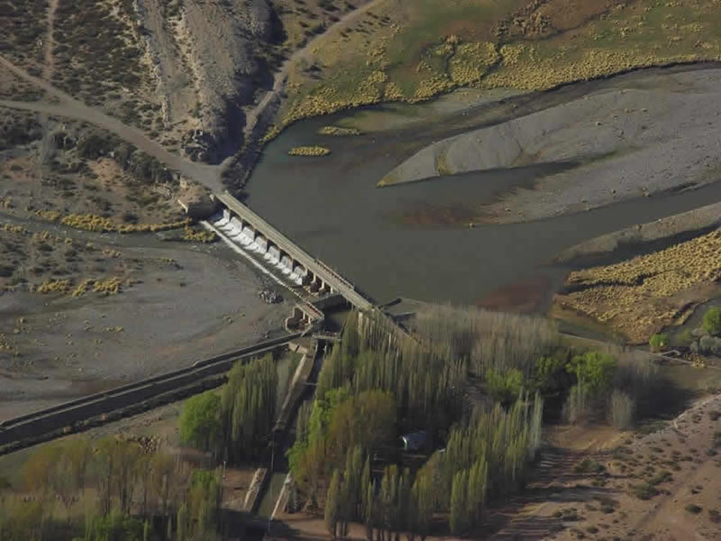 Dique Blas Brisoli, Malargüe. Mendoza, Argentina.
