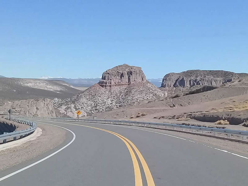 Puente río Diamante, Ruta 40, San Carlos. Mendoza, Argentina.